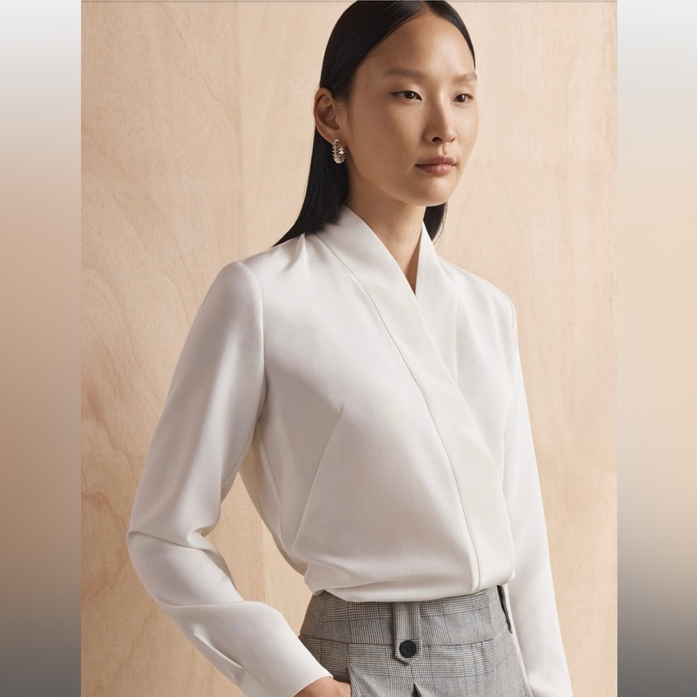 The Fold London - Bowery Stretch Silk Blouse - in Ivory - UK 6/US 2
